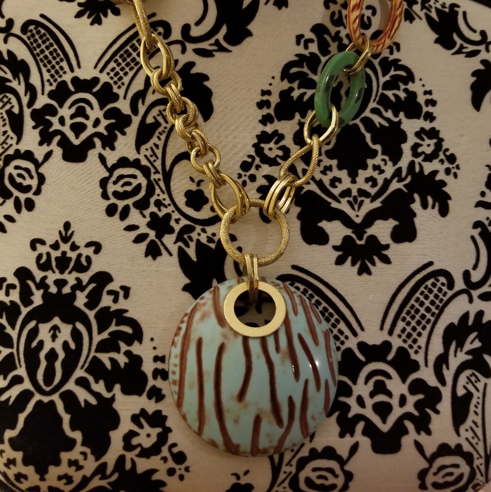 Fun, chunky necklace!